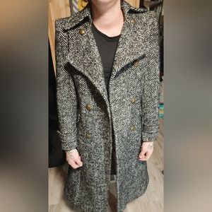 Ralph Lauren Long Black and White Coat with extra buttons still attached